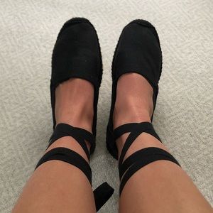 Handmade Spanish Flat Espadrilles in Black